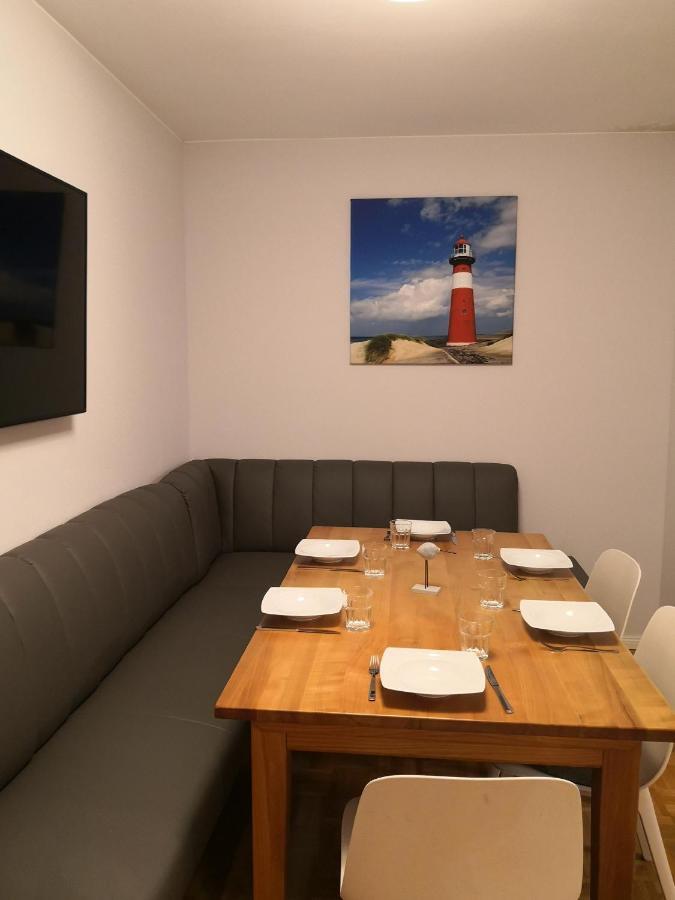 Ferienwohnung Fuer Grosse Familien Im Haus Akunak Büsum Extérieur photo