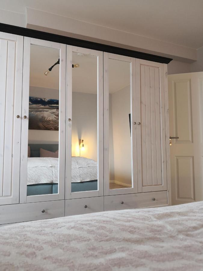 Ferienwohnung Fuer Grosse Familien Im Haus Akunak Büsum Extérieur photo